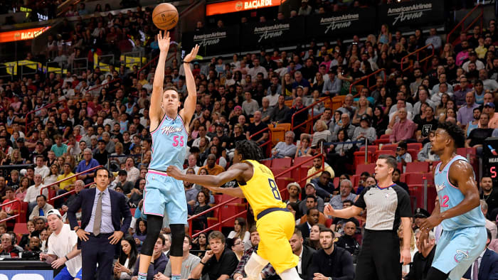 Duncan Robinson of the Miami Heat shoots
